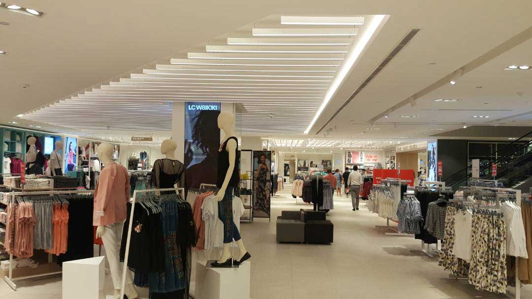 LC-Waikiki-One-Utama-1
